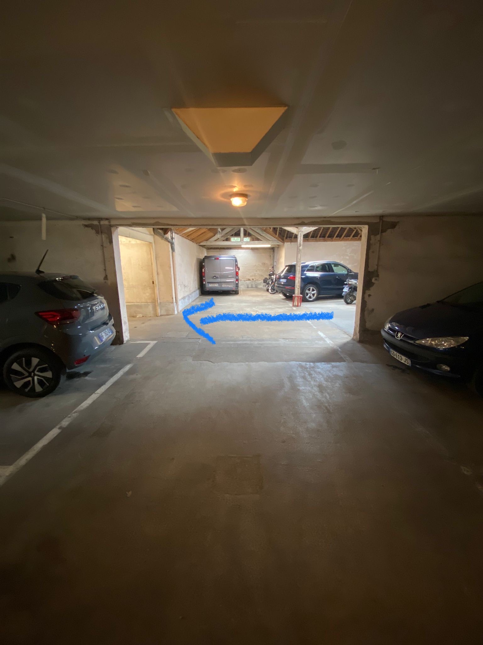 Manœuvre de sortie du garage
